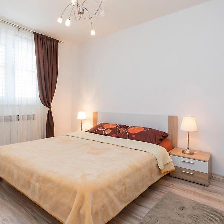 Tasha Apartment Пореч Екстериор снимка